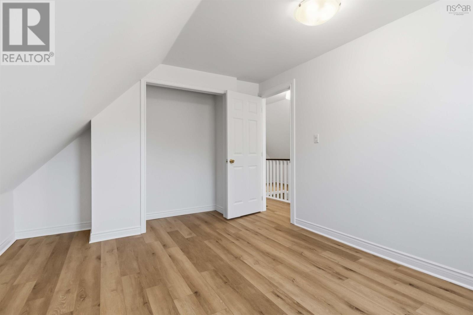 341 Myra Road - 26