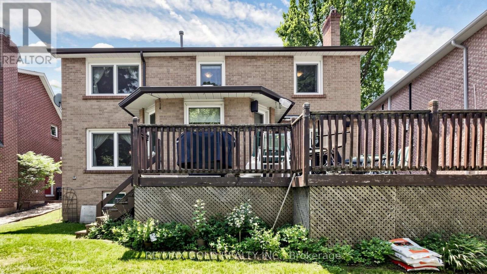 1809 MELODY DRIVE - 40