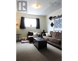 2-4 Queen Street Extension, Amherst, NS B4H1P8 Photo 6