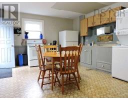 2-4 Queen Street Extension, Amherst, NS B4H1P8 Photo 12
