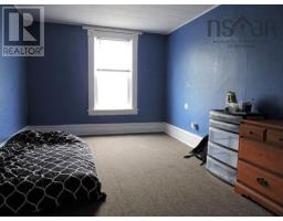 2-4 Queen Street Extension, Amherst, NS B4H1P8 Photo 19
