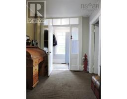 2-4 Queen Street Extension, Amherst, NS B4H1P8 Photo 7