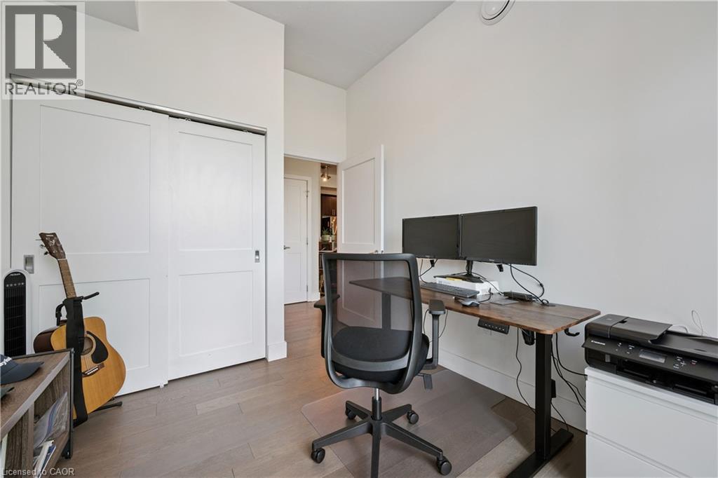 #201 42 BRIDGEPORT Road E - 18