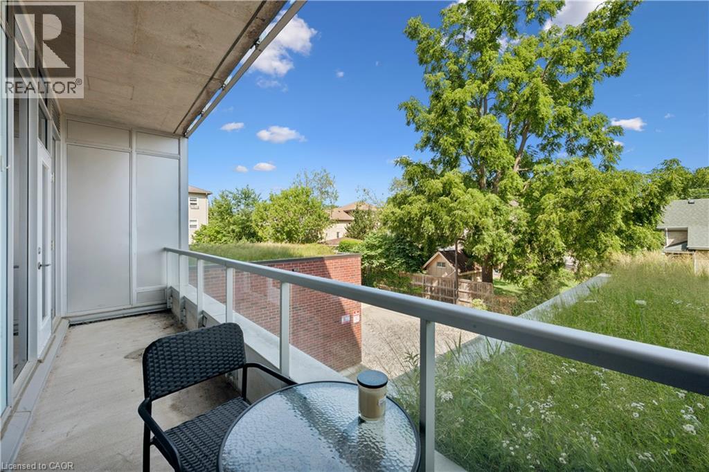 #201 42 BRIDGEPORT Road E - 22