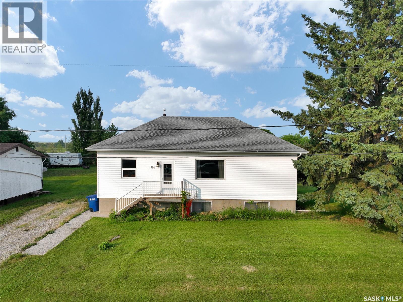 701 3rd AVENUE - 1