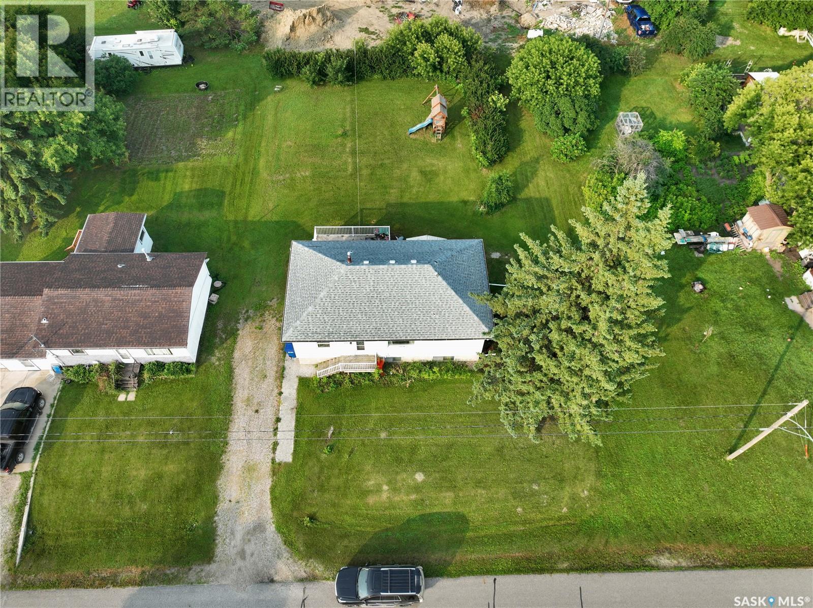 701 3rd AVENUE - 35