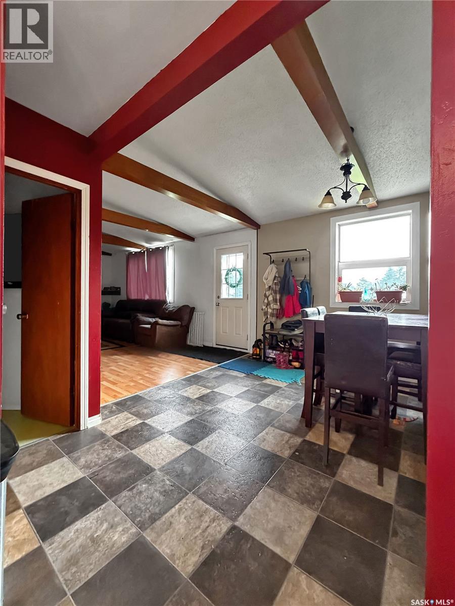701 3rd AVENUE - 8