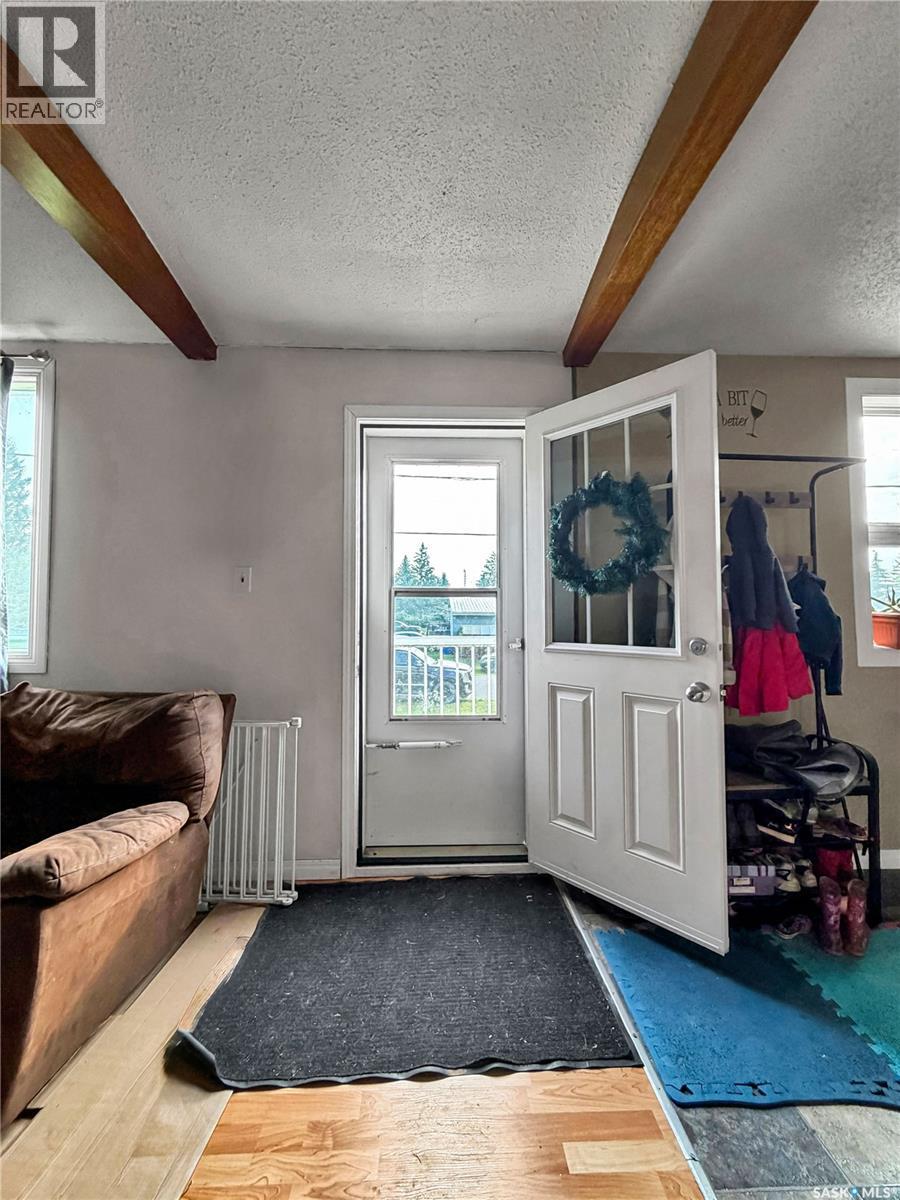701 3rd AVENUE - 9