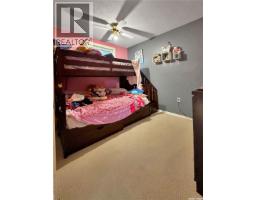701 3rd Avenue, Spy Hill, SK S0A3W0 Photo 17