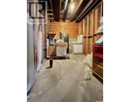 701 3rd Avenue, Spy Hill, SK S0A3W0 Photo 25