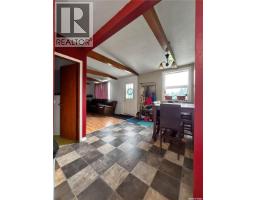 Laundry room - 701 3rd Avenue, Spy Hill, SK S0A3W0 Photo 8