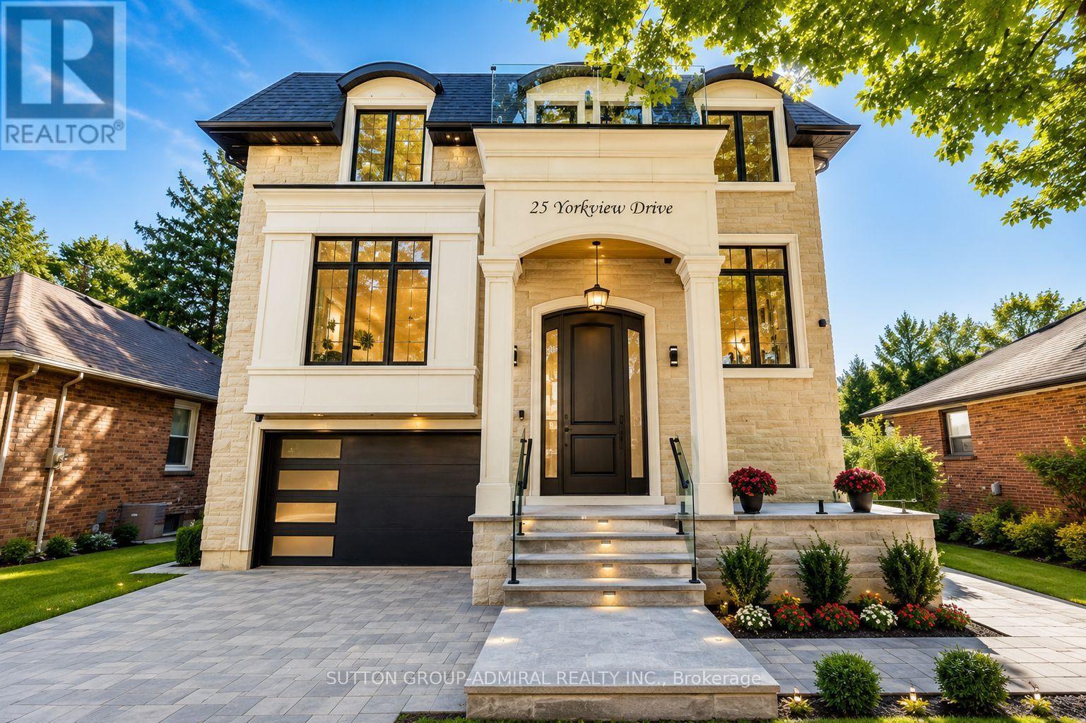 25 YORKVIEW DRIVE - 1