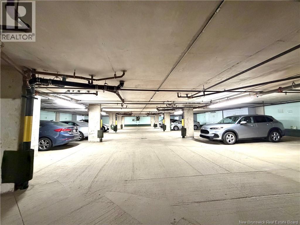 #206 191 Queen Street - 27