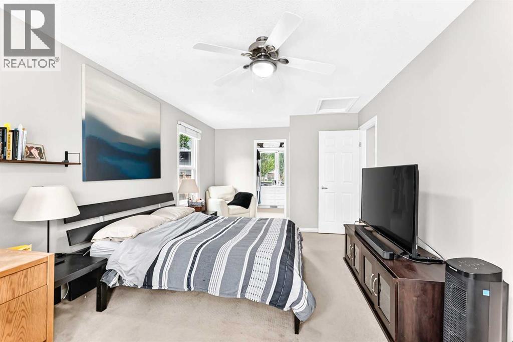 256 Midvalley Place SE - 15