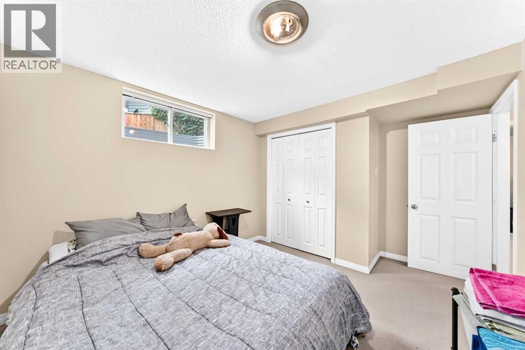 256 Midvalley Place SE - 31