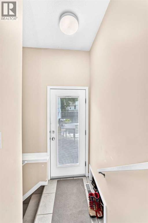 256 Midvalley Place SE - 25