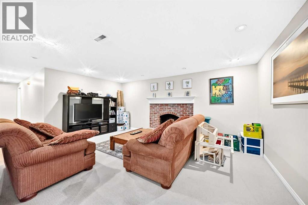 256 Midvalley Place SE - 26