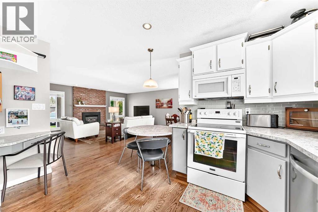 256 Midvalley Place SE - 10