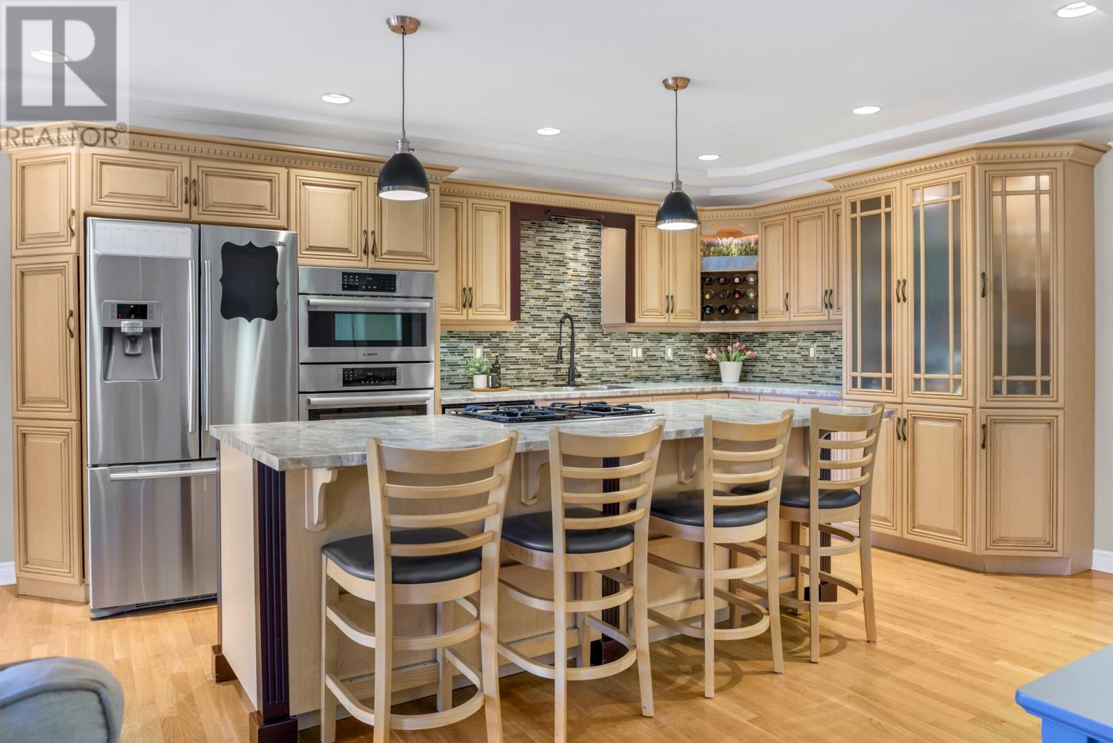 25 Mahogany Place thumbnail 23