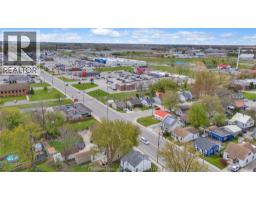 14 Mcnaughton Avenue, Wallaceburg, ON N8A1R8 Photo 31
