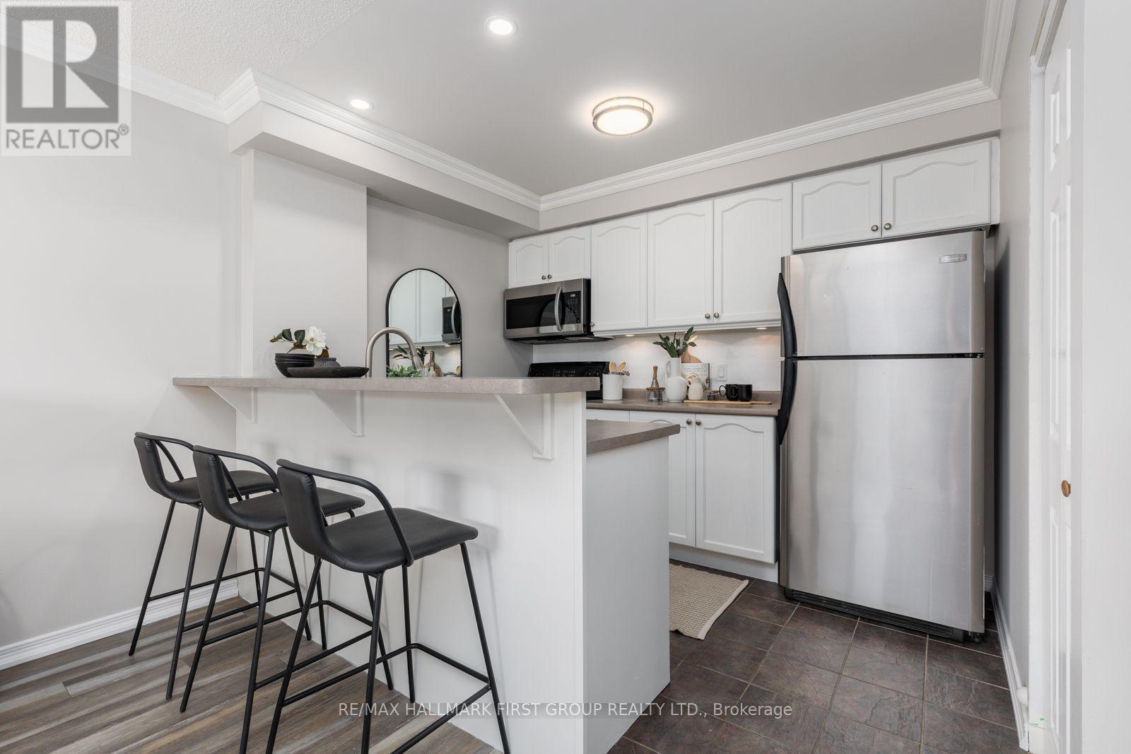#202 132 ASPEN SPRINGS DRIVE - Image 12