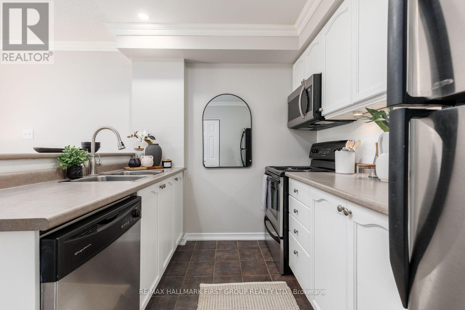 #202 132 ASPEN SPRINGS DRIVE - Image 13