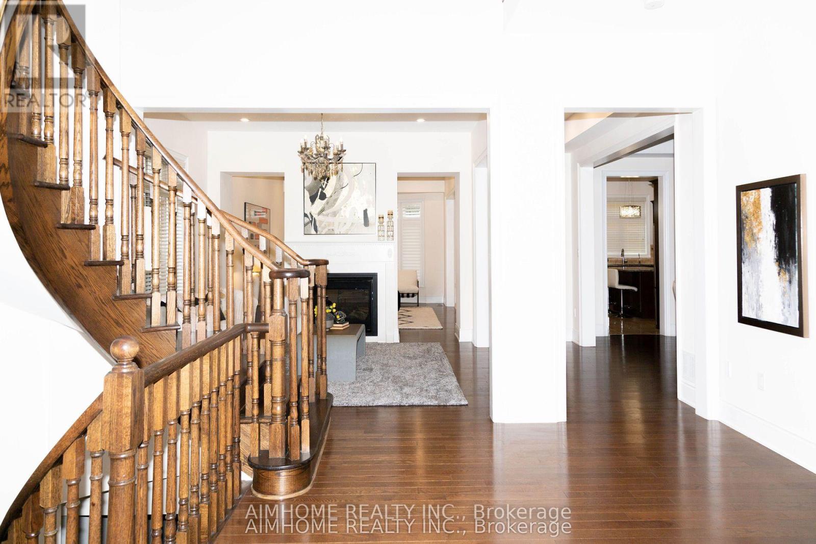 36 GRACEDALE DRIVE - 2