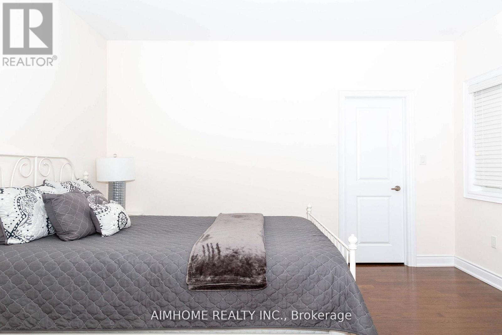 36 GRACEDALE DRIVE - 29