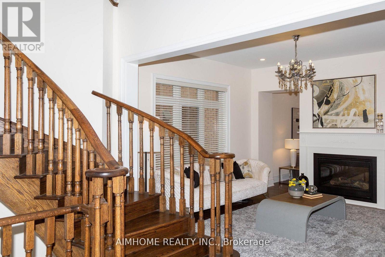 36 GRACEDALE DRIVE - 3