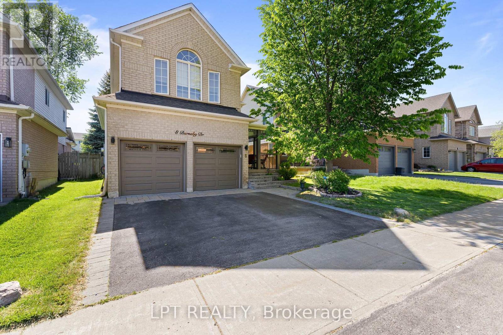 8 BURNABY DRIVE - 3