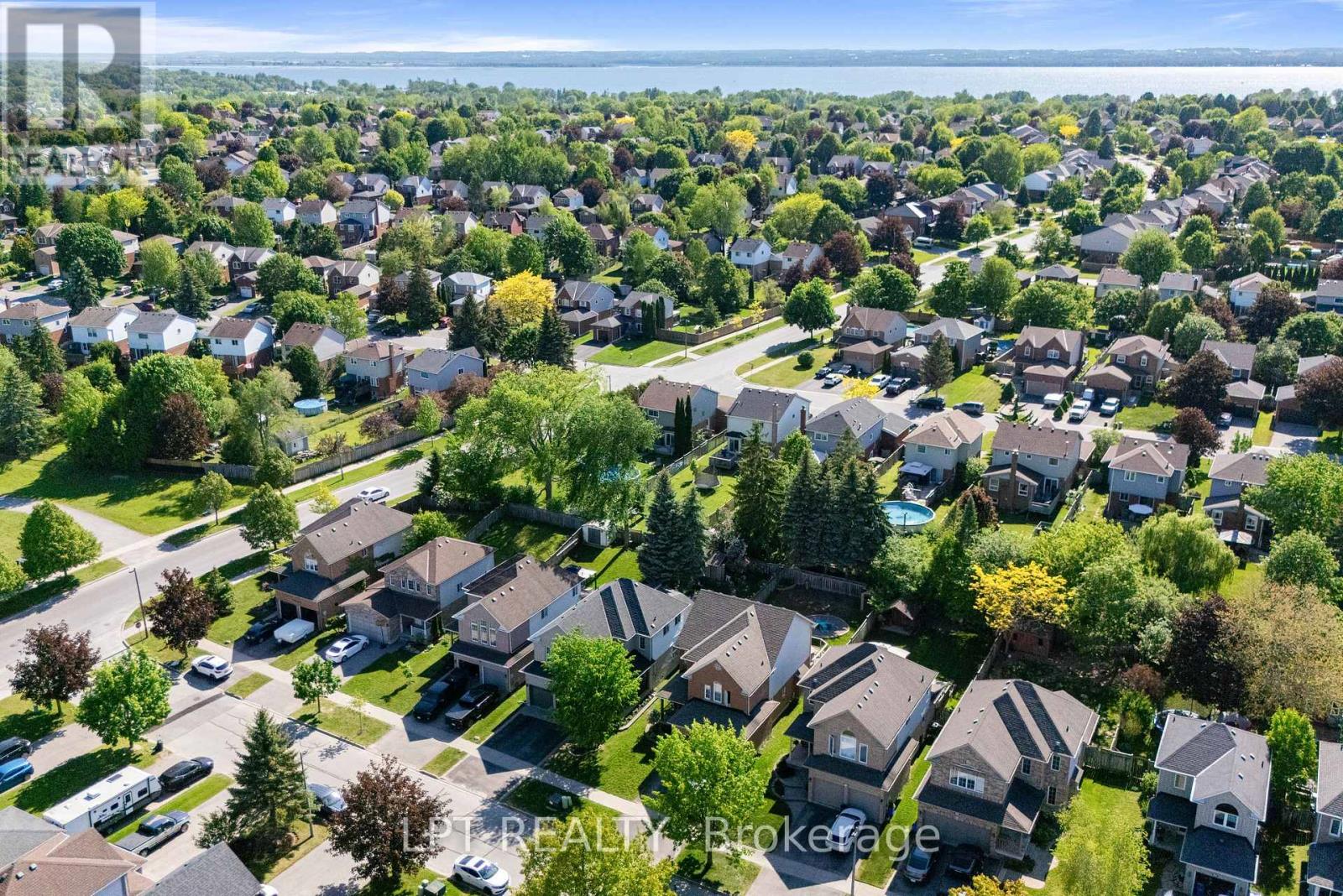 8 BURNABY DRIVE - 41