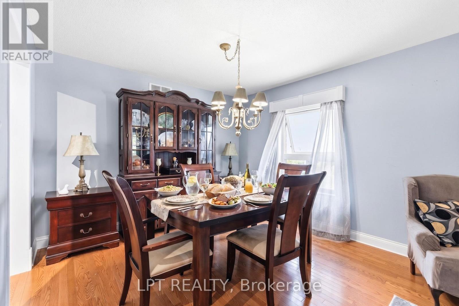 8 BURNABY DRIVE - 8