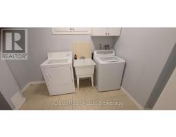 296 Hickling Trail, Barrie, ON L4M5X9 Photo 9