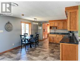 Primary Bedroom - 900 Harmony Road, Kingston, NS B0P1R0 Photo 9
