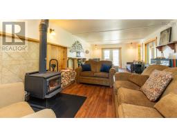 236 Canoe Lake Estates Road, East Quinan, NS B0W3M0 Photo 17