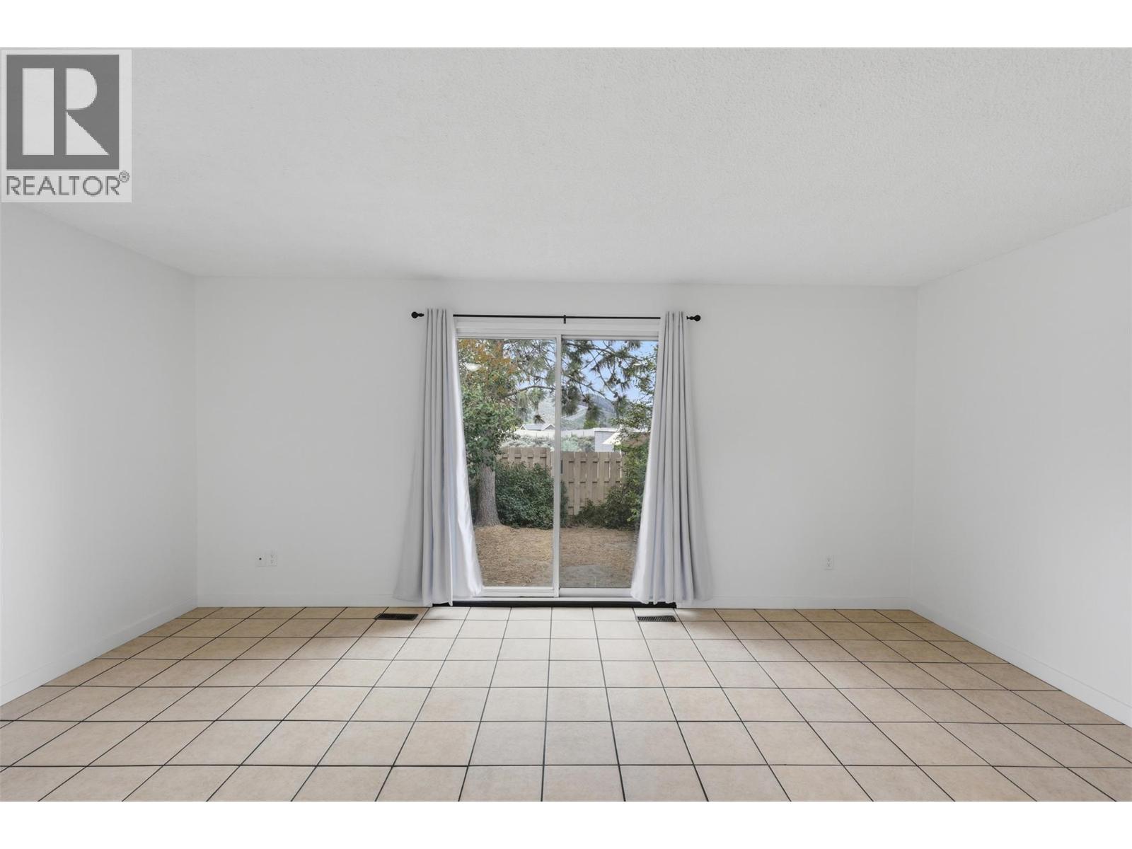#34 460 Dalgleish Drive - 10