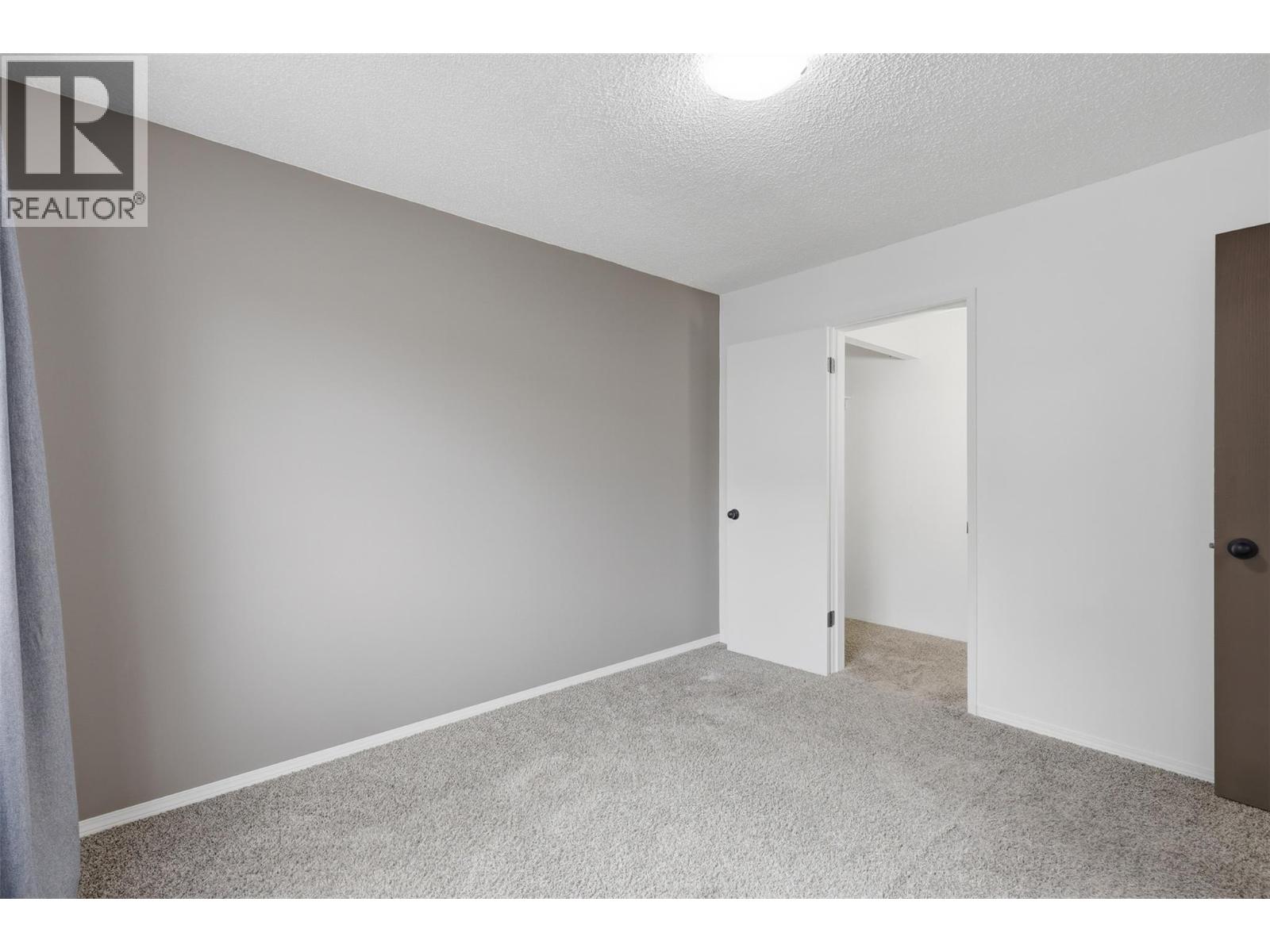 #34 460 Dalgleish Drive - 16