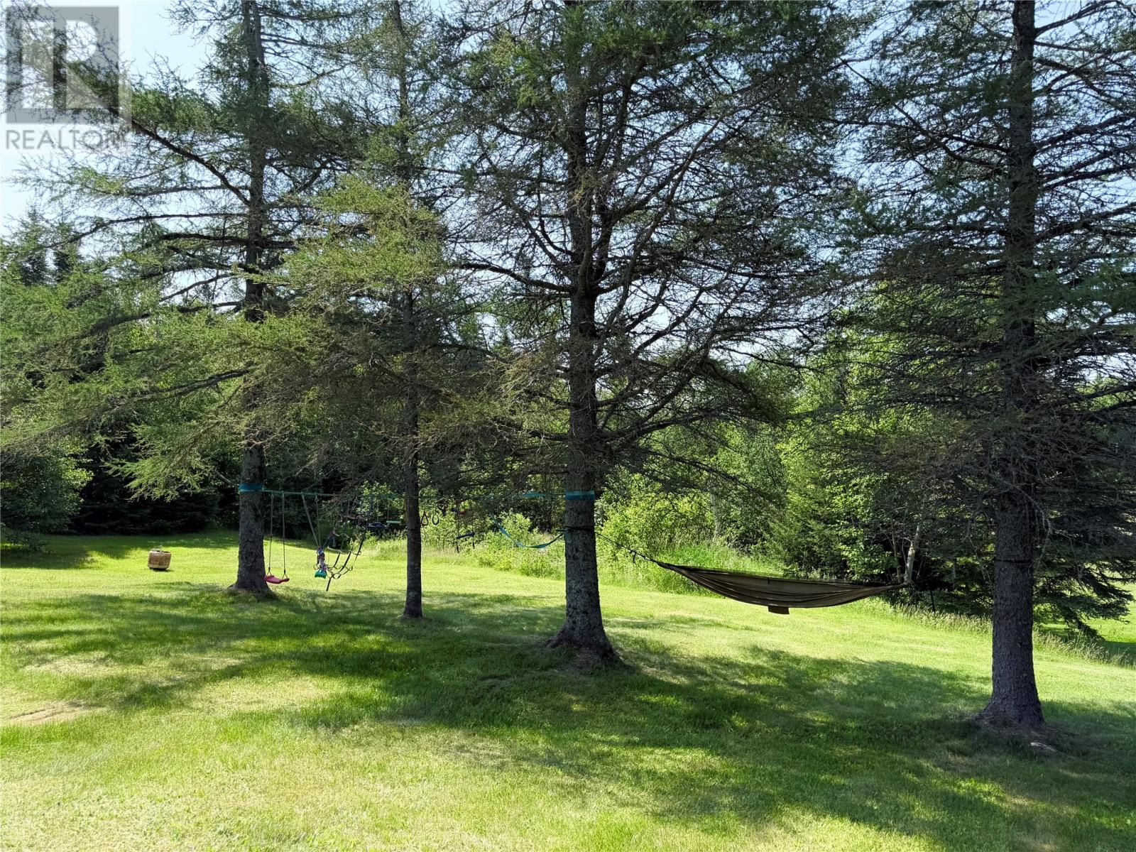 13 Aspen Avenue thumbnail 16