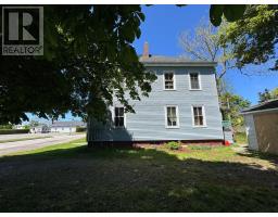34 Albert Street, Yarmouth, NS B5A3N3 Photo 9