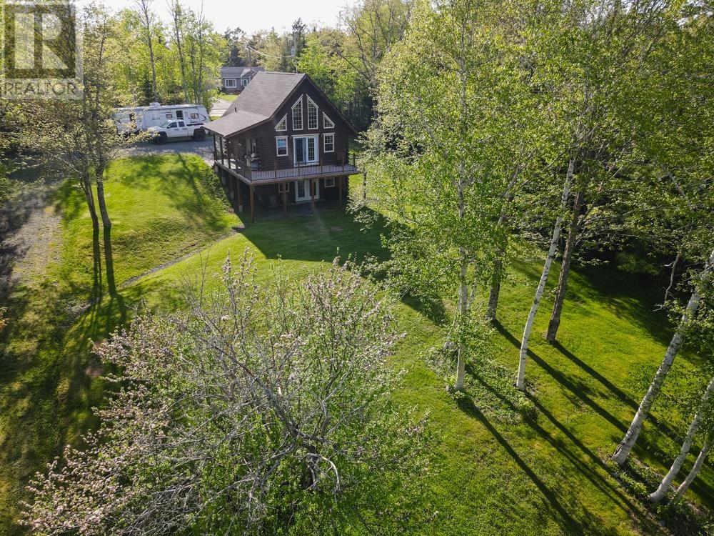 202 Lakecrest Drive - 4