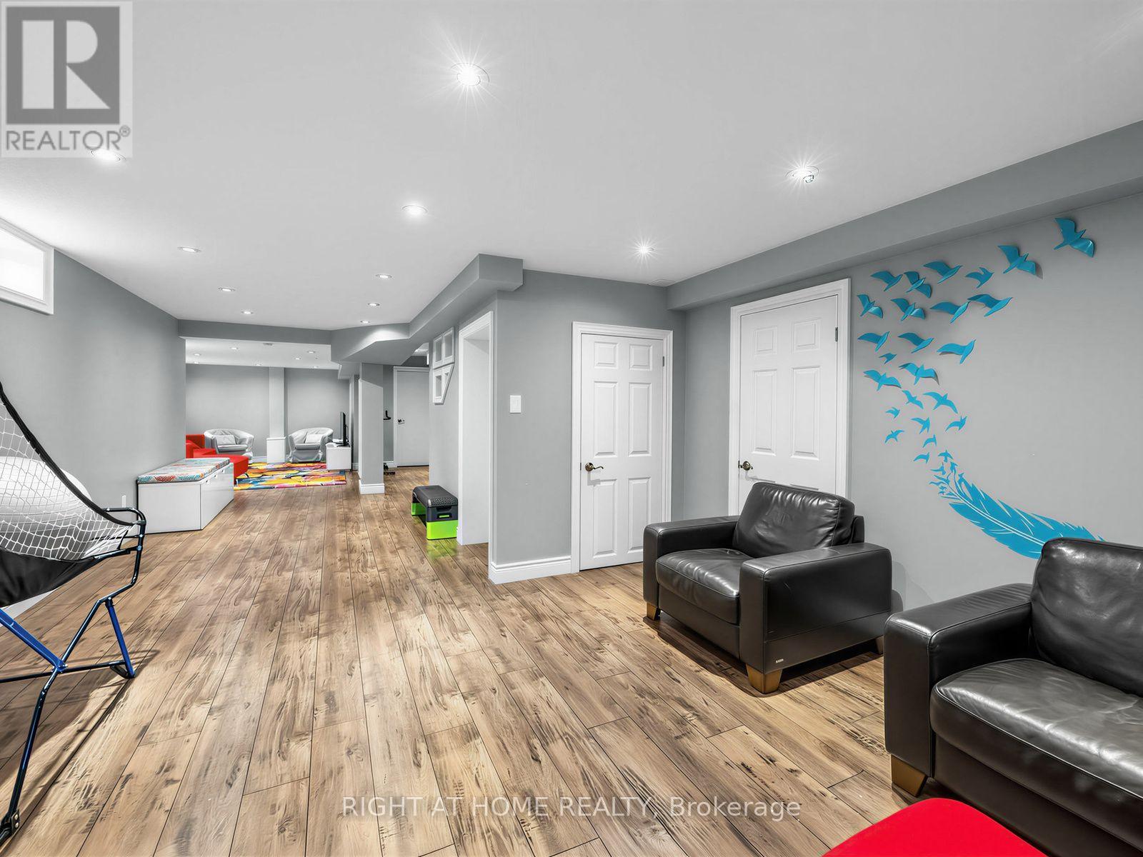 608 HIGHVALLEY ROAD - Image 32