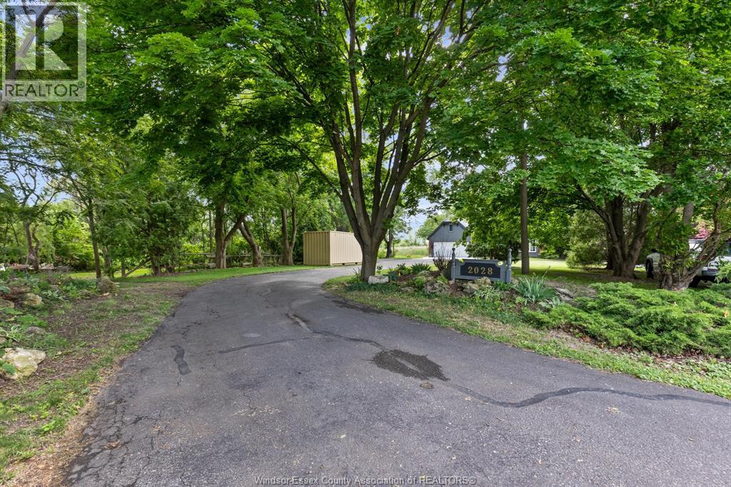 2028 FRONT ROAD North - 38