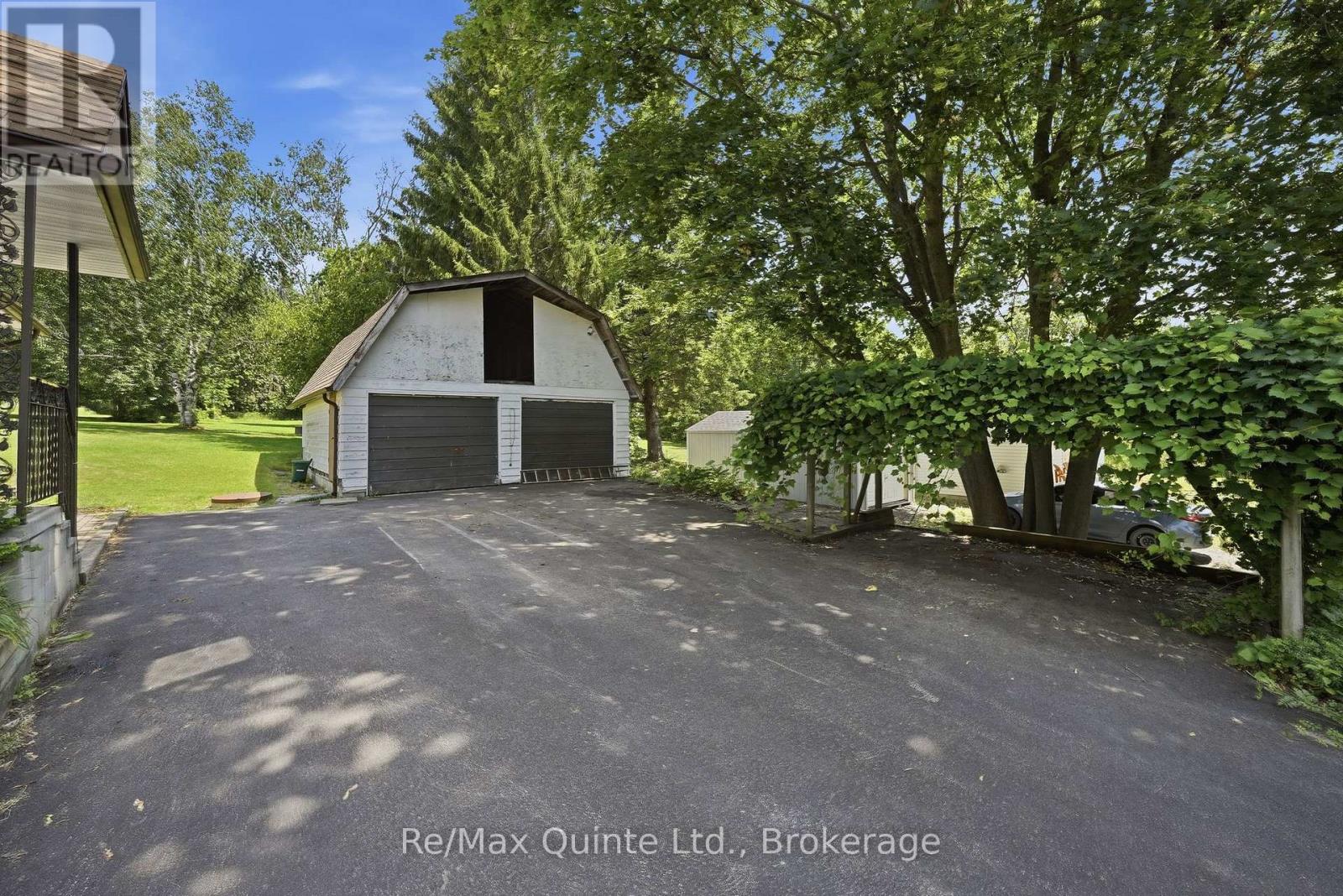 287 DREWERY STREET - Image 37
