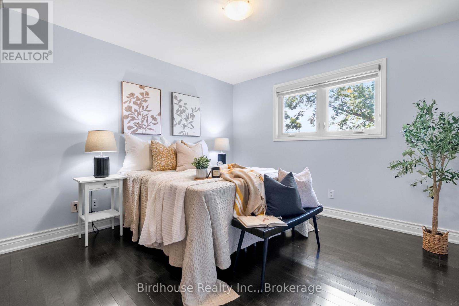 36 SUGAR BUSH ROAD - Image 22