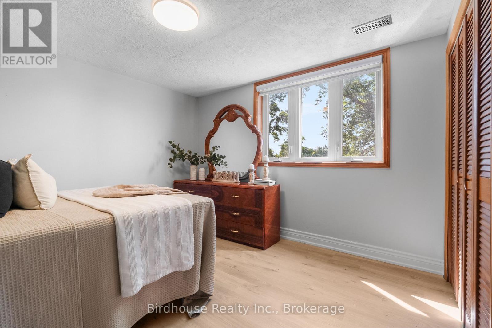 36 SUGAR BUSH ROAD - Image 34
