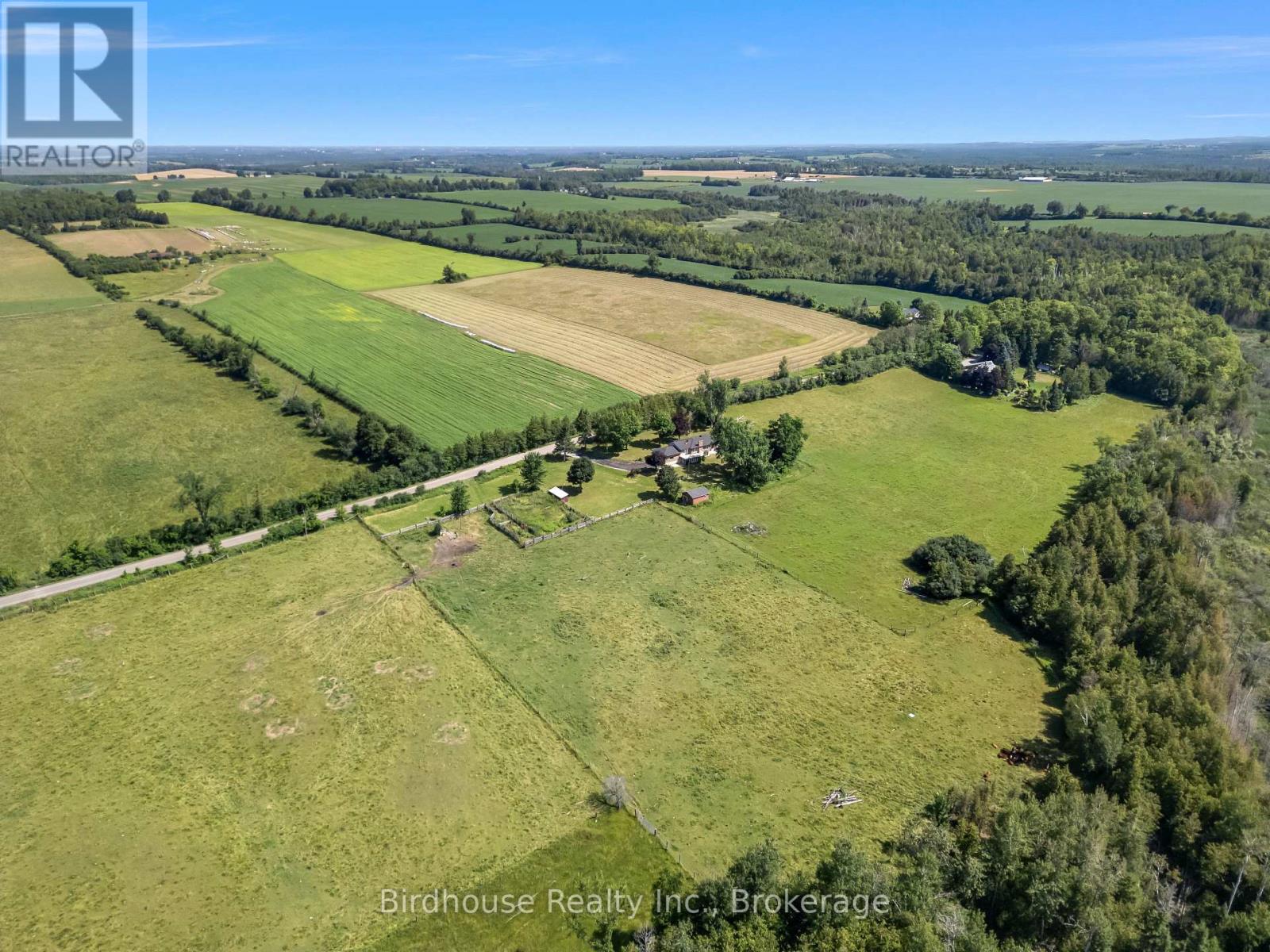 36 SUGAR BUSH ROAD - Image 44