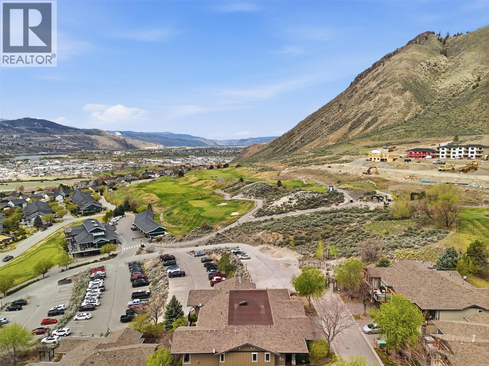 1589 GOLF RIDGE Drive - 61