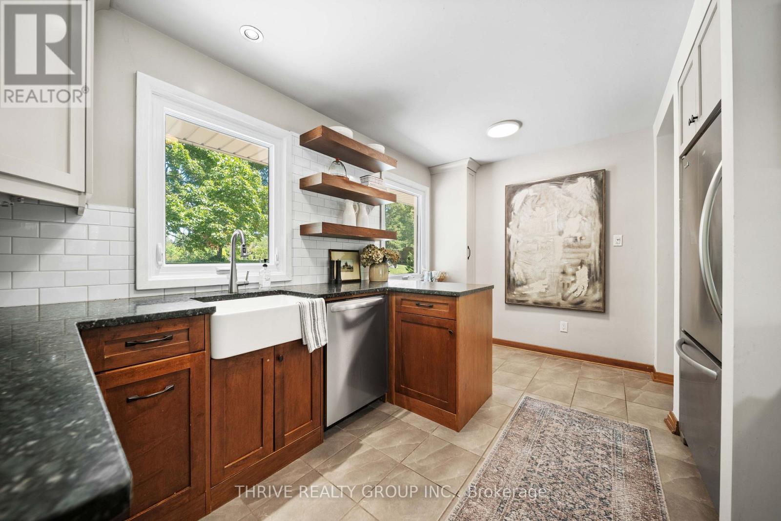 85 BLOOMFIELD DRIVE - 15