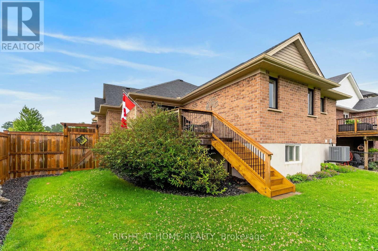 2 NOBLE LANE - Image 42
