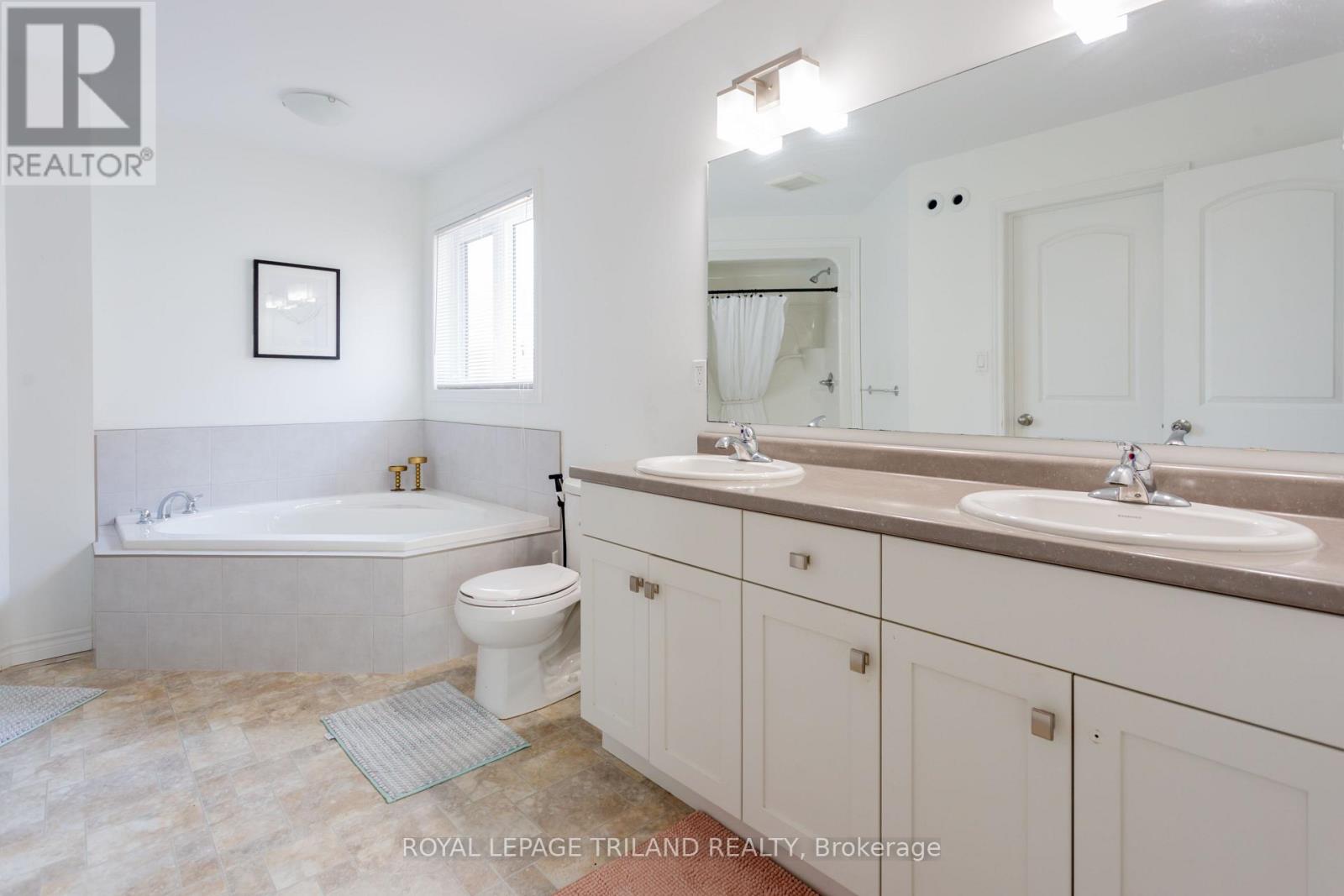 1 ACORN TRAIL - 31